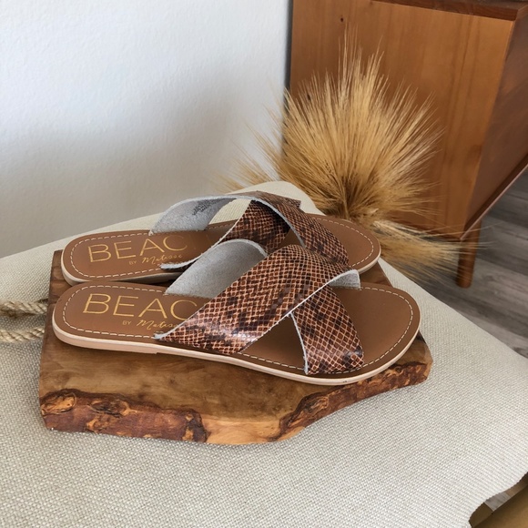 SNAKE PRINT TAN SANDALS - Picture 4 of 4